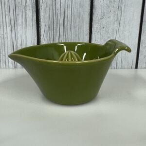 Ceramic Citrus Manual Juicer Reamer By G! Green